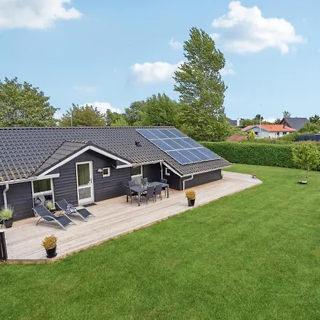 Beautiful In Sydals With Wifi Holiday home *