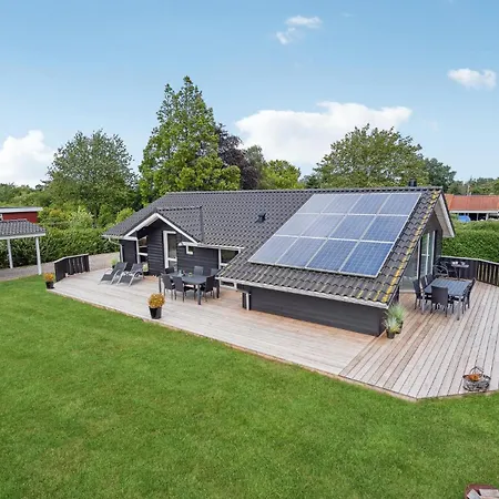 Ferienhaus Beautiful In Sydals With Wifi